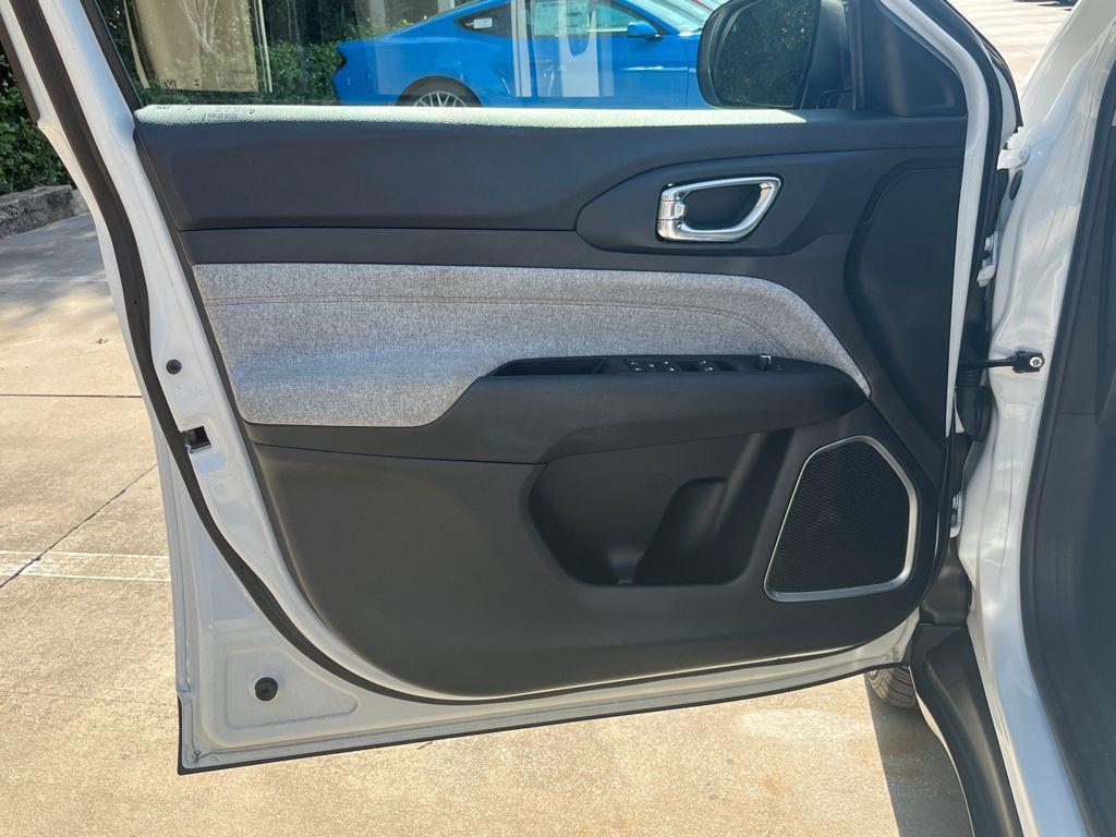 used 2022 Jeep Compass car, priced at $20,500