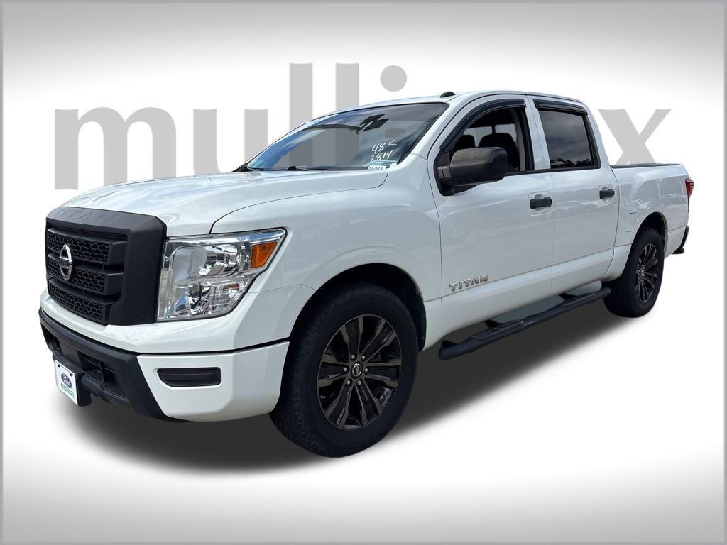 used 2021 Nissan Titan car, priced at $25,600