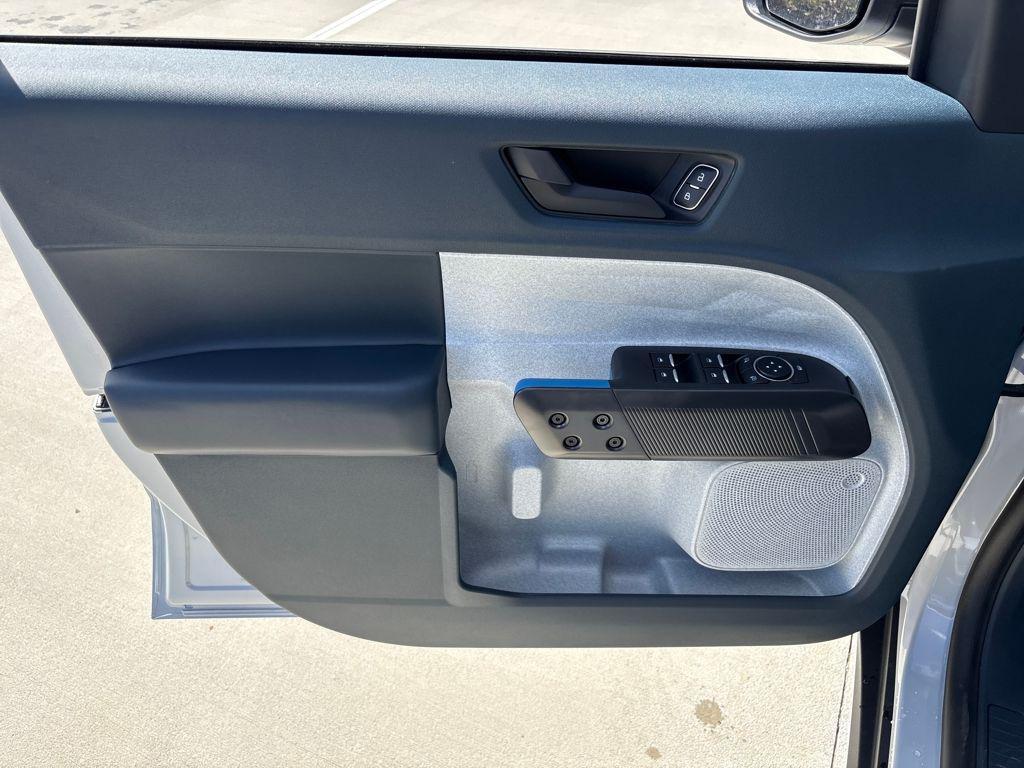 new 2025 Ford Maverick car, priced at $29,367