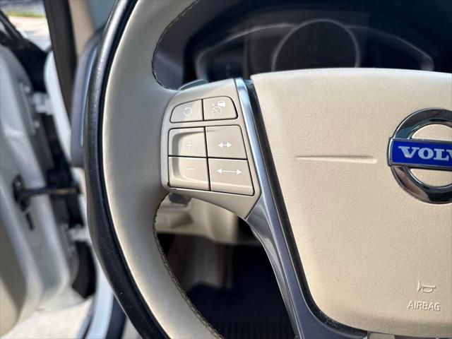used 2015 Volvo XC60 car, priced at $13,000