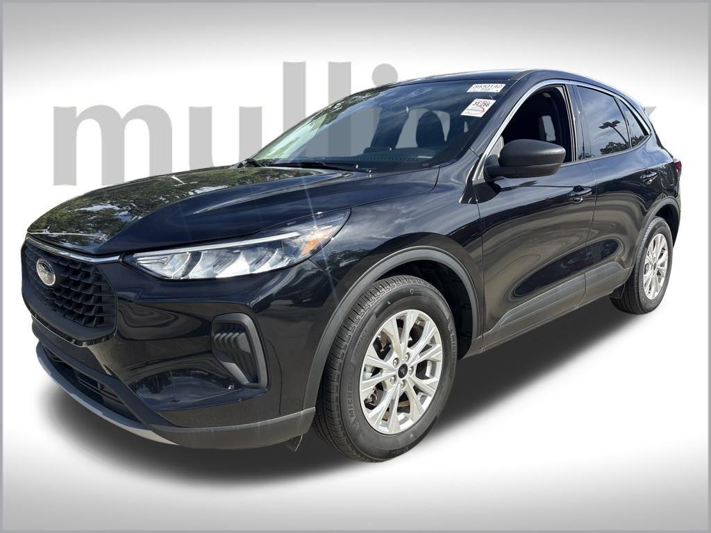 used 2023 Ford Escape car, priced at $21,701