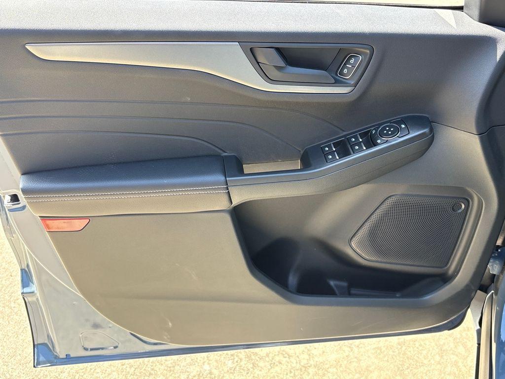 new 2026 Ford Escape car, priced at $28,966