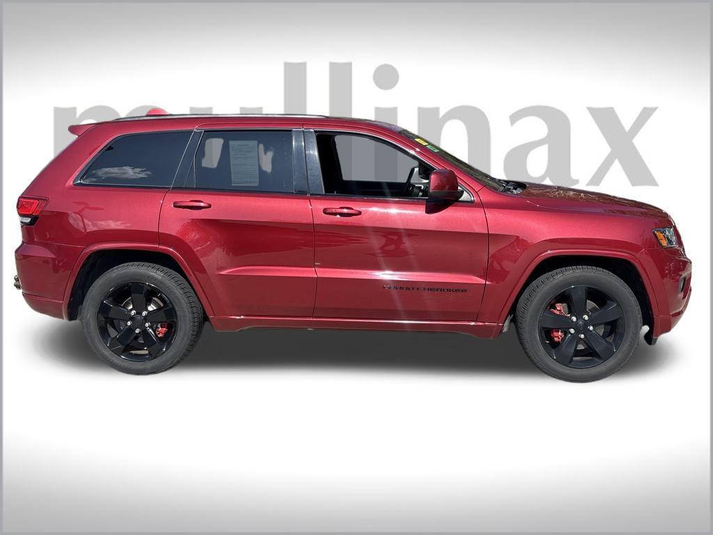 used 2015 Jeep Grand Cherokee car, priced at $16,000