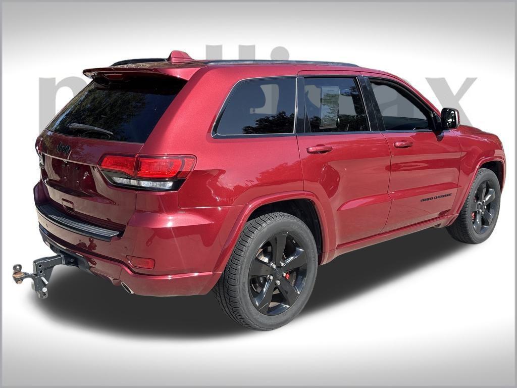 used 2015 Jeep Grand Cherokee car, priced at $16,000