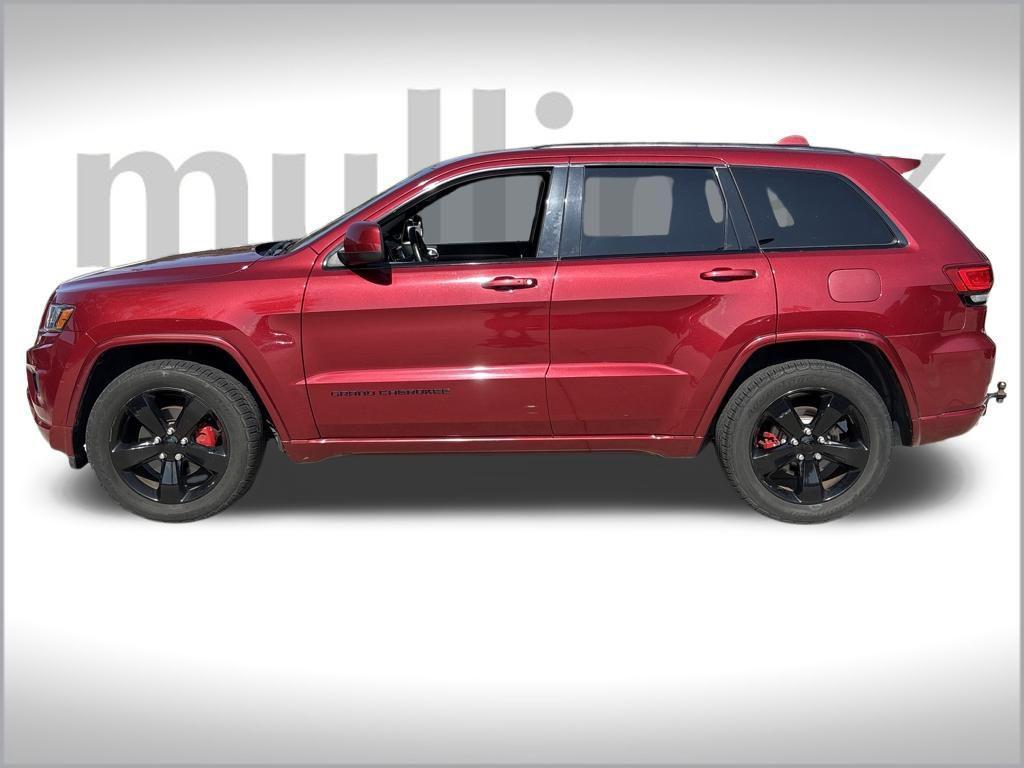 used 2015 Jeep Grand Cherokee car, priced at $16,000