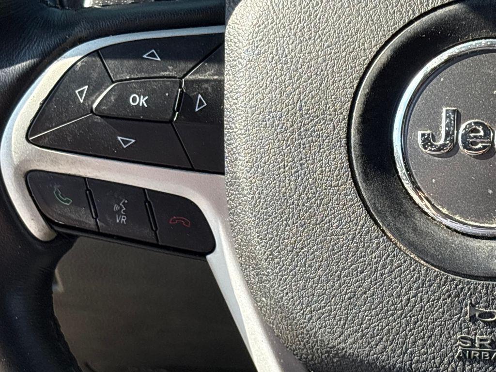 used 2015 Jeep Grand Cherokee car, priced at $16,000
