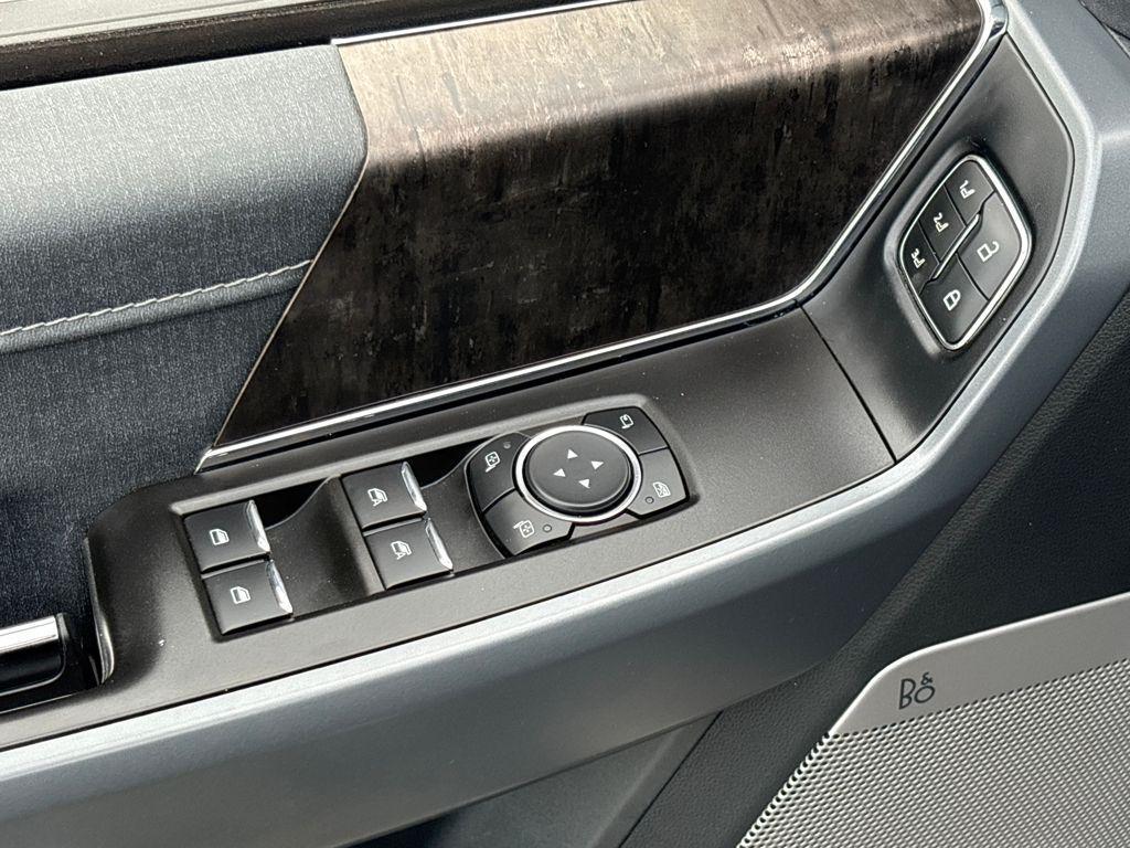 used 2021 Ford F-150 car, priced at $40,001