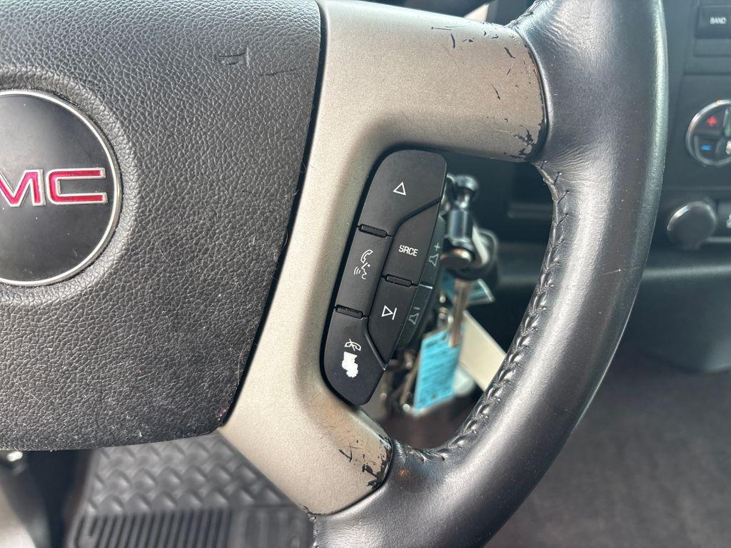 used 2013 GMC Sierra 1500 car, priced at $15,500