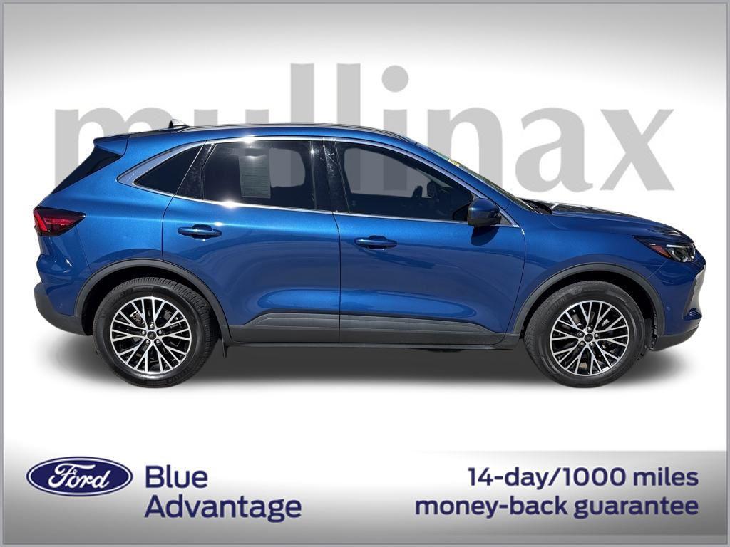 used 2023 Ford Escape PHEV car, priced at $23,500
