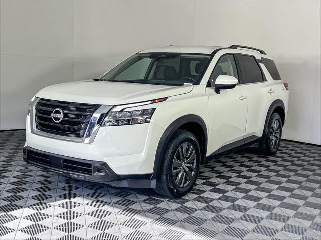 used 2022 Nissan Pathfinder car, priced at $25,498