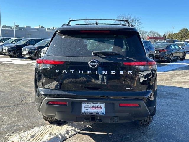 new 2025 Nissan Pathfinder car, priced at $42,262