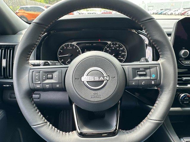 new 2025 Nissan Pathfinder car, priced at $42,267