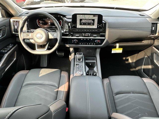 new 2025 Nissan Pathfinder car, priced at $49,565