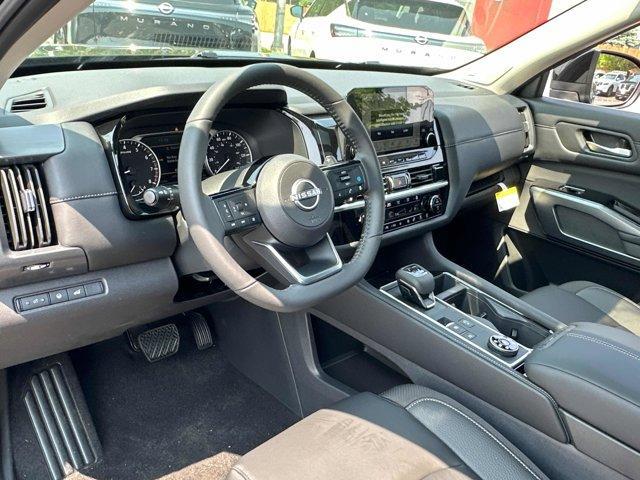 new 2025 Nissan Pathfinder car, priced at $44,819