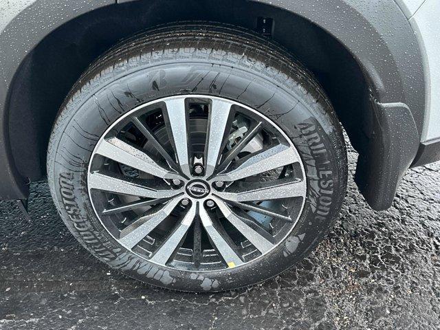 new 2025 Nissan Pathfinder car, priced at $50,839