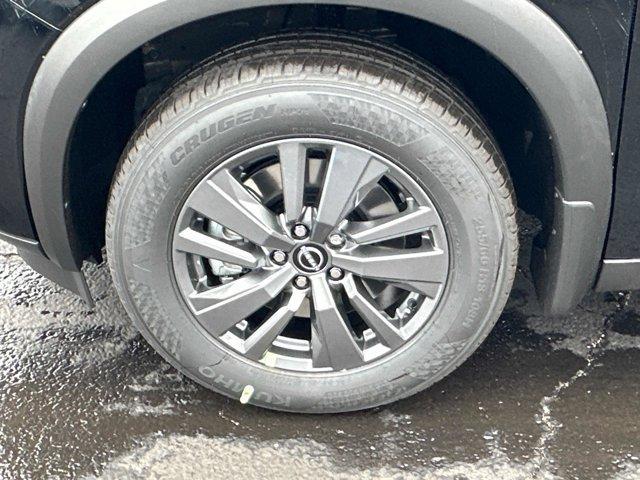 new 2025 Nissan Pathfinder car, priced at $36,639
