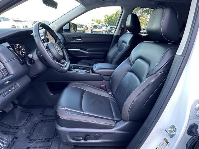 used 2023 Nissan Pathfinder car, priced at $37,900