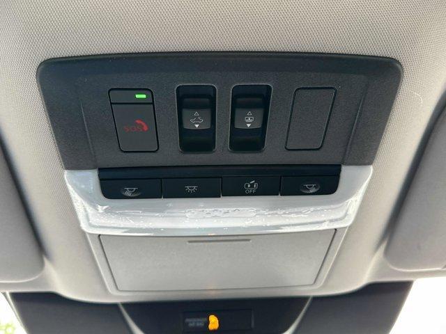 new 2025 Nissan Pathfinder car, priced at $45,221