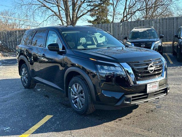 new 2025 Nissan Pathfinder car, priced at $37,367