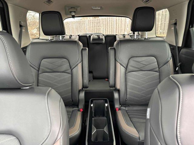 new 2025 Nissan Pathfinder car, priced at $50,839
