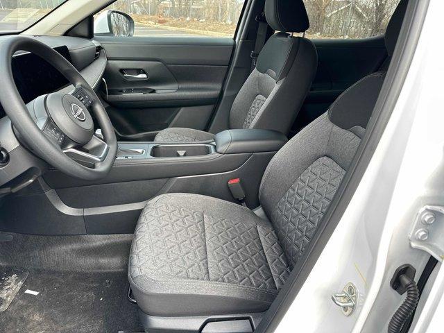 new 2025 Nissan Kicks car, priced at $26,172