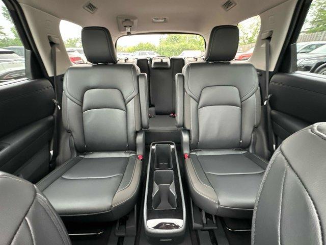 new 2025 Nissan Pathfinder car, priced at $44,853