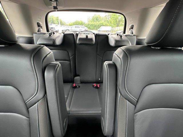 new 2025 Nissan Pathfinder car, priced at $44,853
