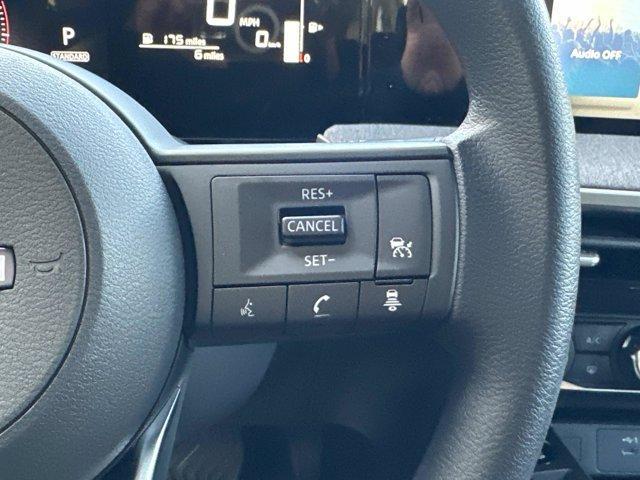 new 2025 Nissan Kicks car, priced at $25,651