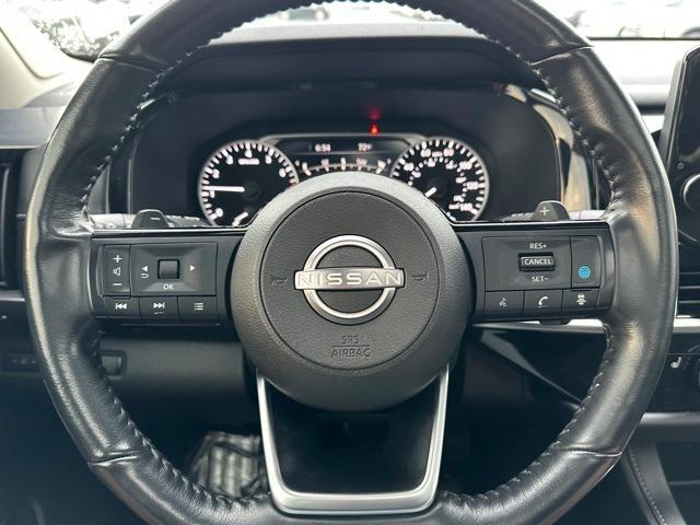 used 2024 Nissan Pathfinder car, priced at $39,400