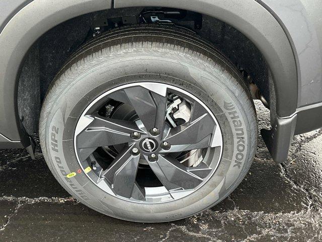 new 2025 Nissan Rogue car, priced at $23,978