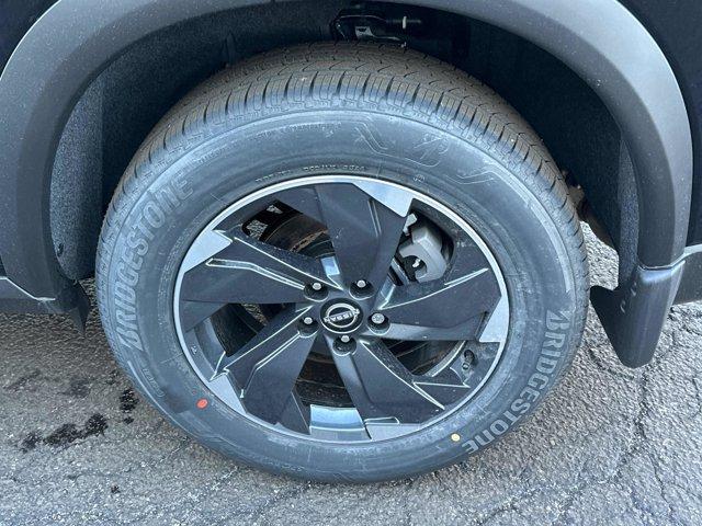 new 2025 Nissan Rogue car, priced at $25,704