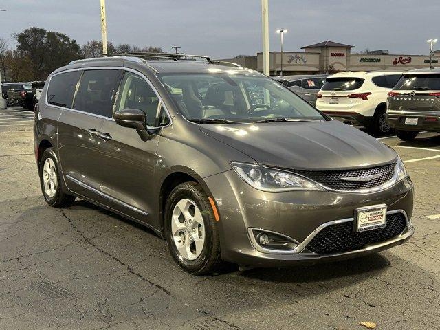 used 2017 Chrysler Pacifica car, priced at $16,800