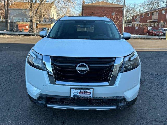 new 2025 Nissan Pathfinder car, priced at $44,215