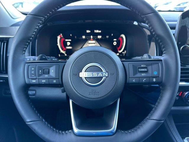 new 2025 Nissan Pathfinder car, priced at $44,215