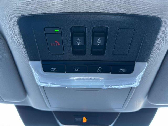new 2025 Nissan Pathfinder car, priced at $44,215