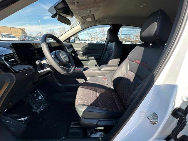new 2025 Nissan Kicks car, priced at $29,511