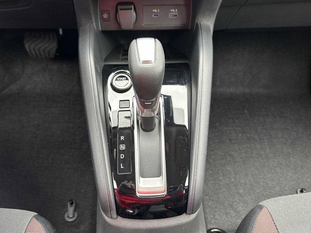 new 2025 Nissan Versa car