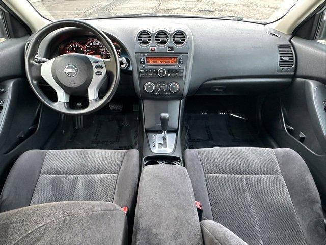 used 2009 Nissan Altima car, priced at $9,400