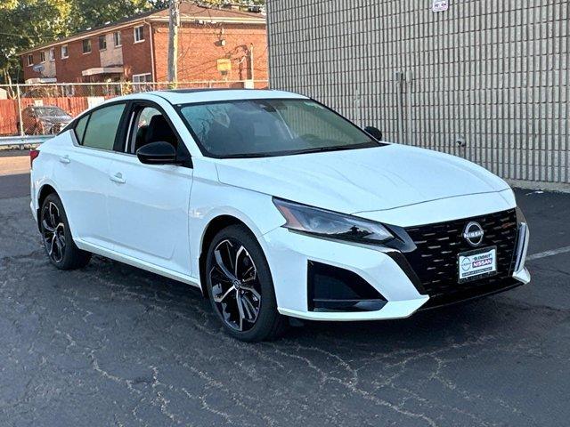 new 2025 Nissan Altima car, priced at $32,619