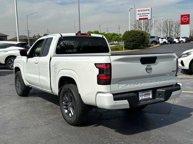 new 2025 Nissan Frontier car