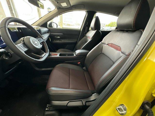 new 2025 Nissan Kicks car, priced at $28,291
