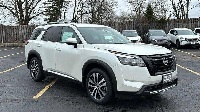 new 2024 Nissan Pathfinder car, priced at $48,526