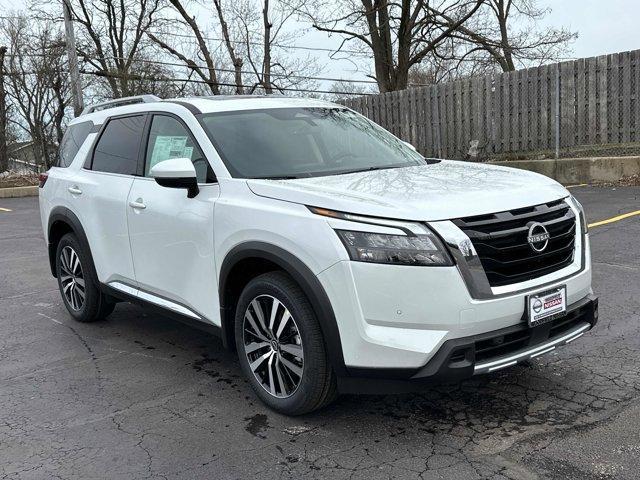 new 2025 Nissan Pathfinder car, priced at $51,215