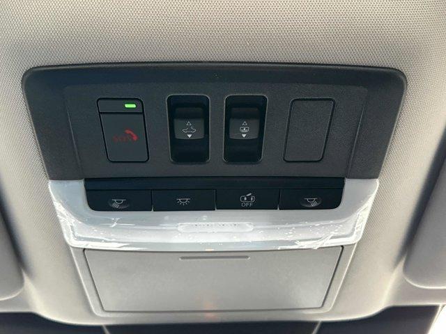 new 2025 Nissan Pathfinder car, priced at $45,442