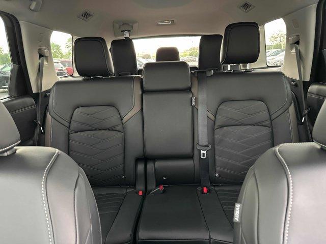 new 2025 Nissan Pathfinder car, priced at $45,442