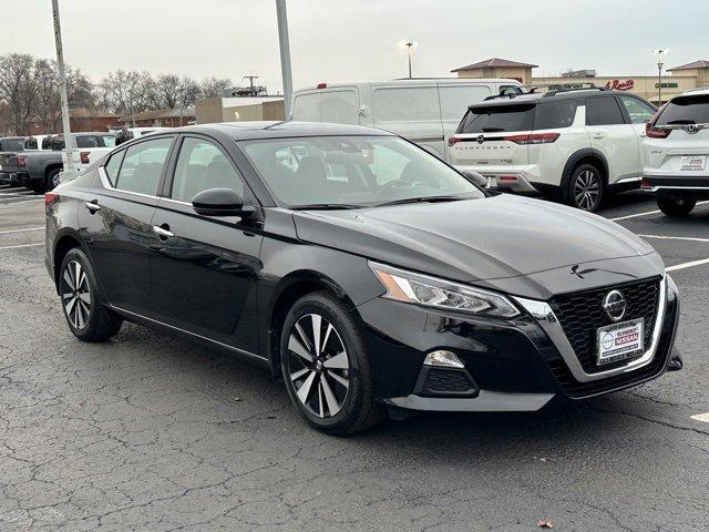 used 2022 Nissan Altima car, priced at $23,600