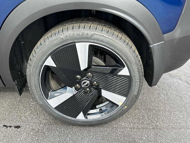 new 2025 Nissan Kicks car, priced at $28,246