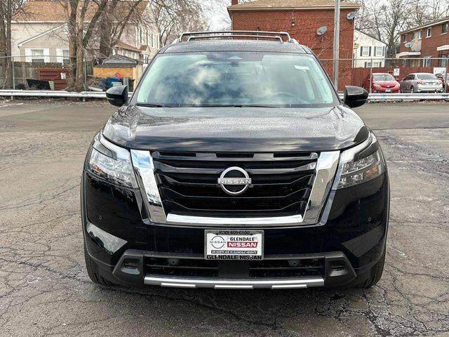new 2025 Nissan Pathfinder car, priced at $51,202