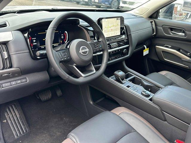 new 2025 Nissan Pathfinder car, priced at $51,202