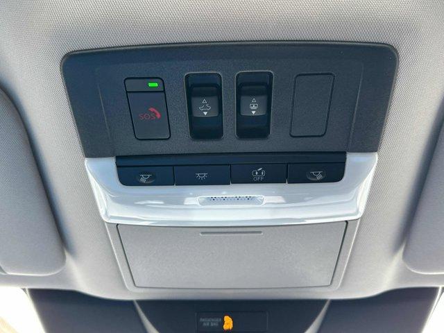new 2025 Nissan Pathfinder car, priced at $51,202